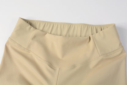 Women's Seamless Shorts CL-1 Astonishing Goose-Mothiness