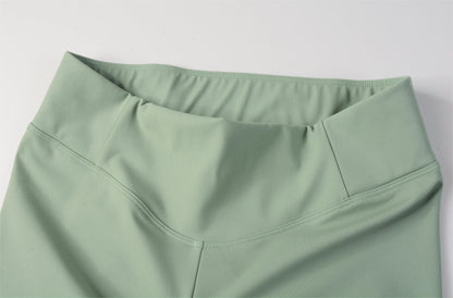 Women's Seamless Ultra Shorts Astonishing Goose-Sage green